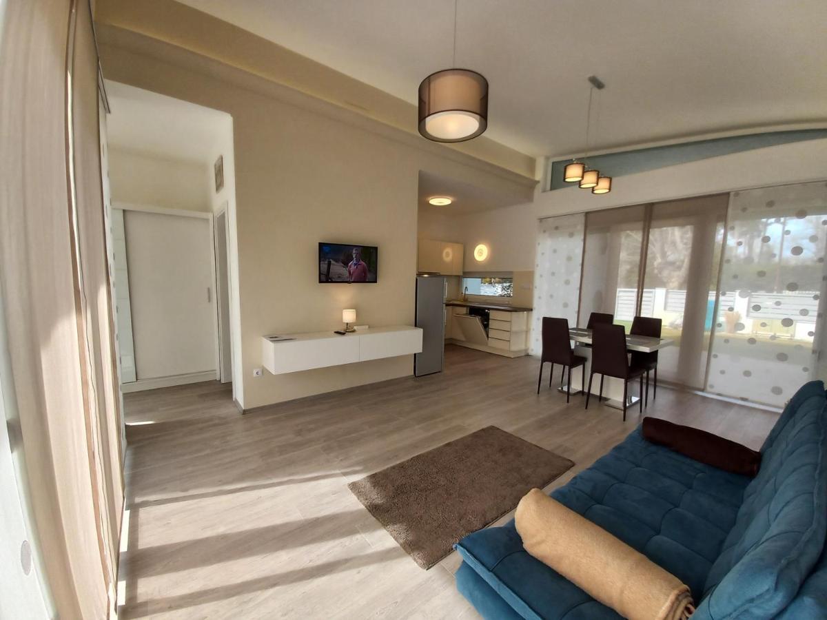Villa Bori Сиофок Екстериор снимка
