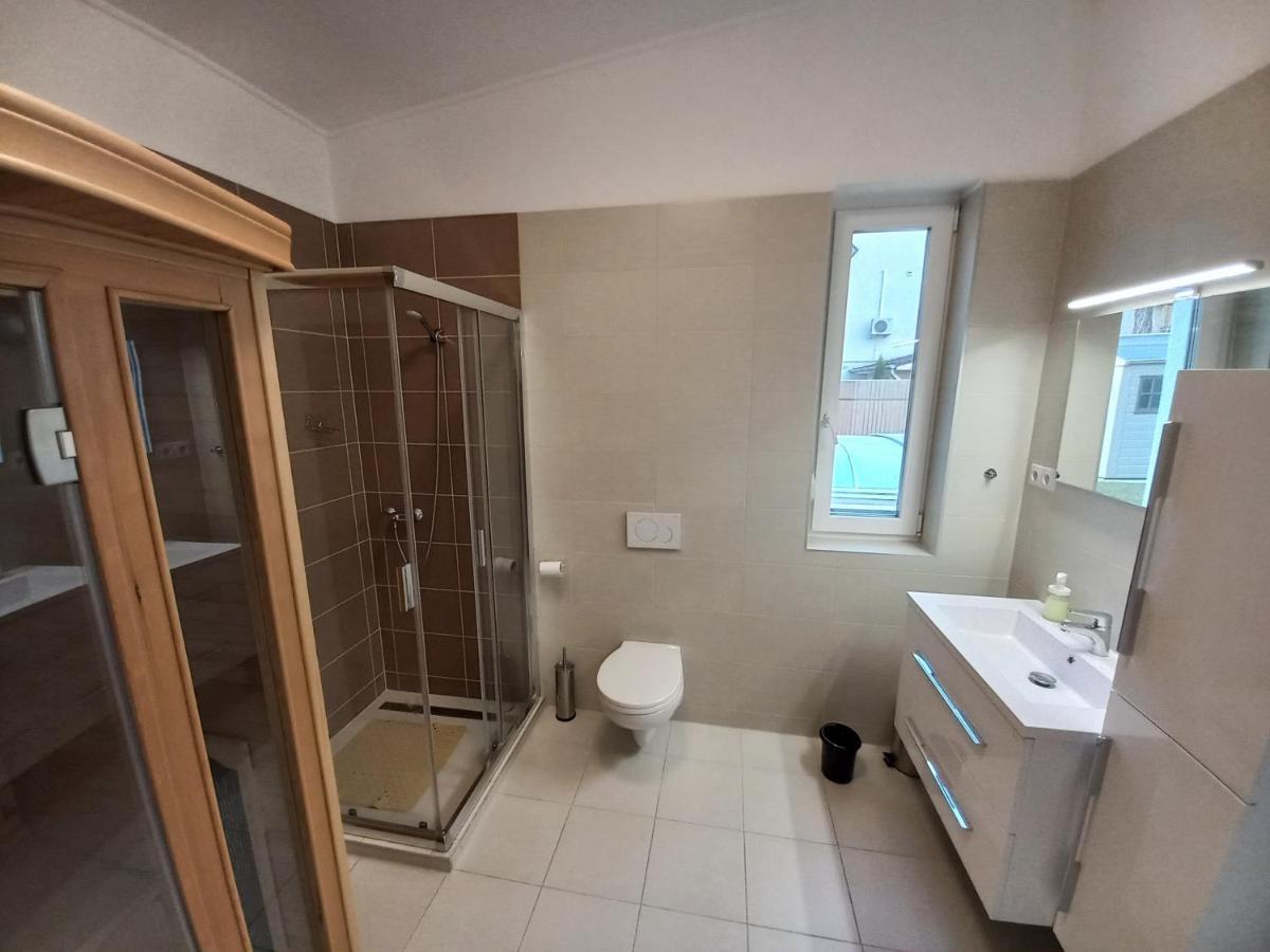 Villa Bori Сиофок Екстериор снимка