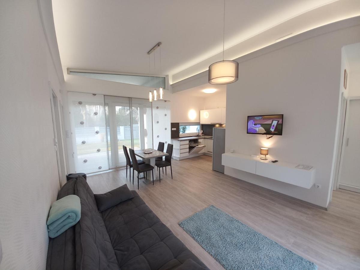 Villa Bori Сиофок Екстериор снимка