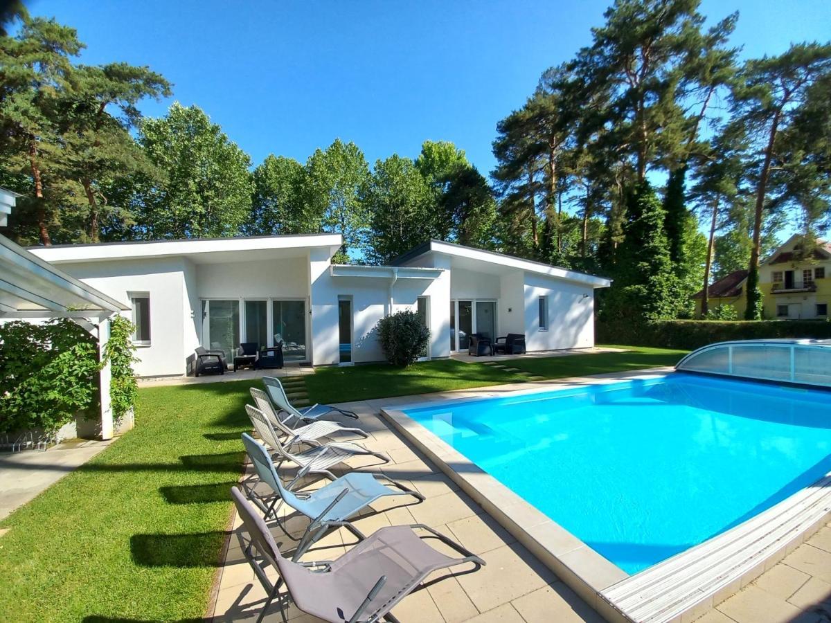 Villa Bori Сиофок Екстериор снимка