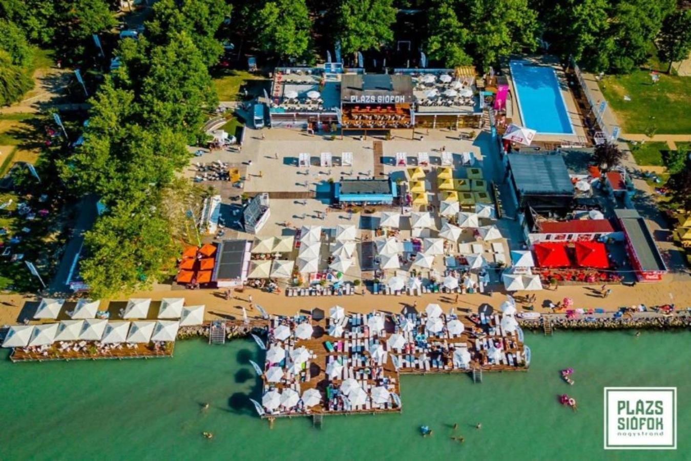 Villa Bori Сиофок Екстериор снимка